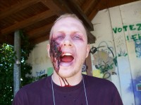 maquilleuse-effets-speciaux-zombies-stasbourg-alsace-halloween-cinema-makeup-monstre-lorraine-coiffeuse-maquillage-coiffure-zombie-gore