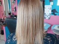 coiffeuse-coiffure-coiffeur-strasbourg-schiltigheim-tres-bon-bonne-meilleure-coloration-ombrehair-meches-blond-froid-polair